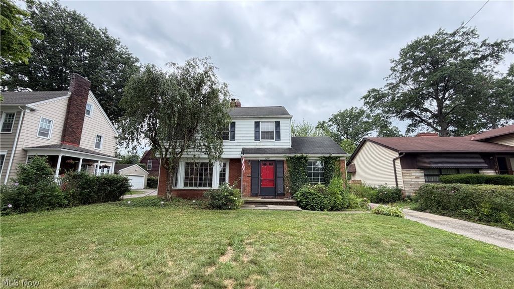 3074 Keswick Road, Shaker Heights, OH 44120