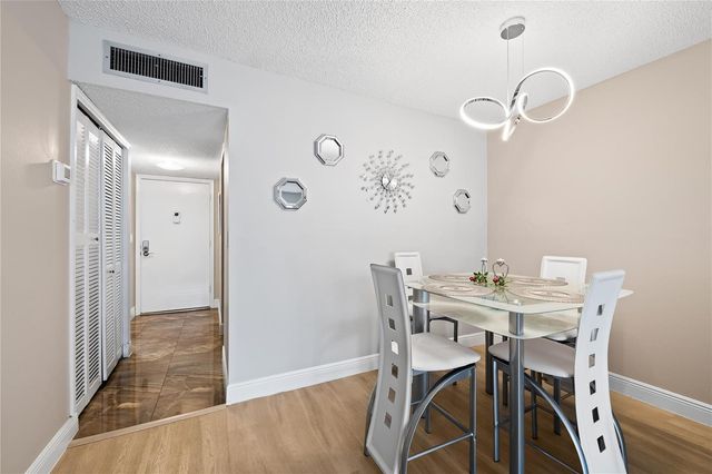 3090 Holiday Springs Boulevard 306, Margate, FL 33063