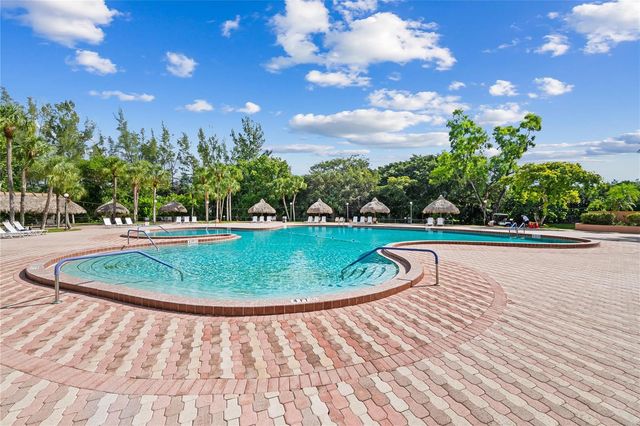 3090 Holiday Springs Boulevard 306, Margate, FL 33063