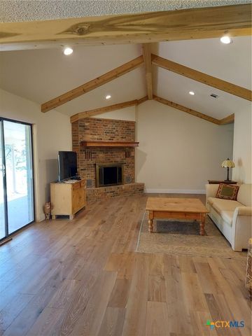 158 Augusta Drive, Wimberley, TX 78676