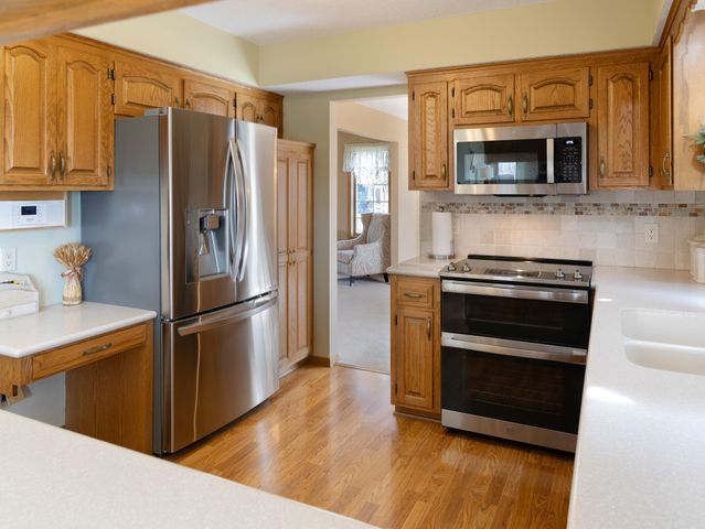 3109 W 135th Circle, Burnsville, MN 55337