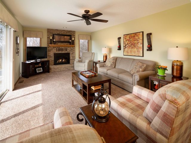 3109 W 135th Circle, Burnsville, MN 55337