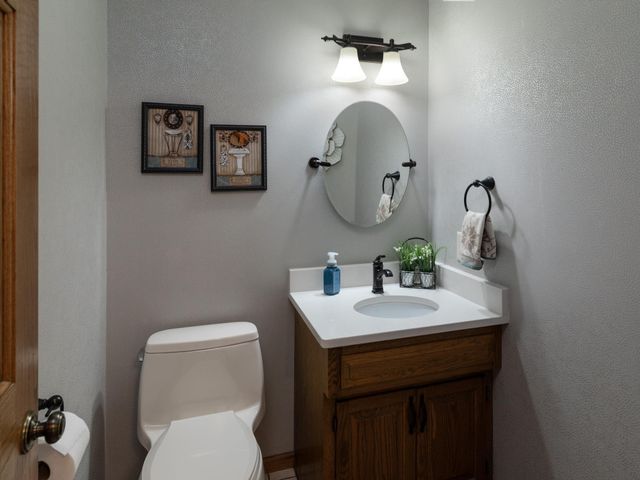 3109 W 135th Circle, Burnsville, MN 55337