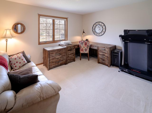 3109 W 135th Circle, Burnsville, MN 55337