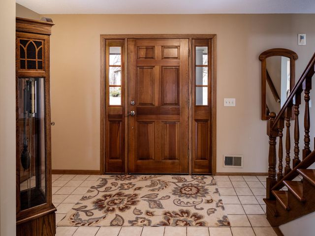 3109 W 135th Circle, Burnsville, MN 55337