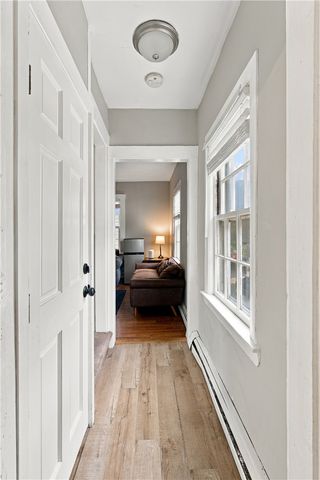 82 Burnside Avenue 2, Newport, RI 02840