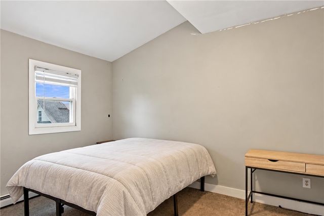 82 Burnside Avenue 2, Newport, RI 02840