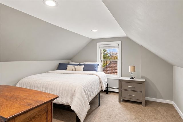82 Burnside Avenue 2, Newport, RI 02840