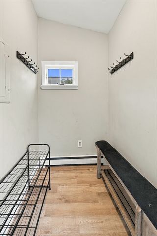 82 Burnside Avenue 2, Newport, RI 02840