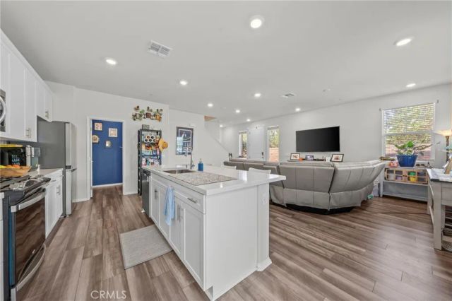 40512 Birchfield, Temecula, CA 92591