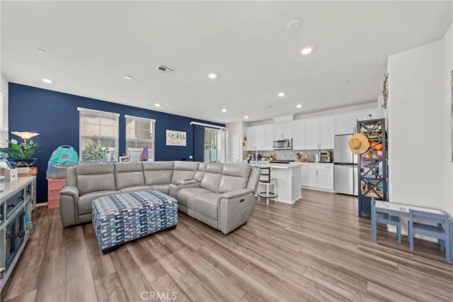 40512 Birchfield, Temecula, CA 92591