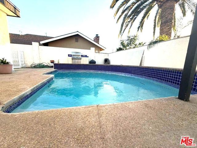 1712 N Glenview Avenue, Anaheim, CA 92807