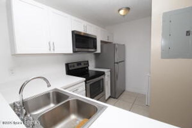 1021 Abada Court NE 102, Palm Bay, FL 32905