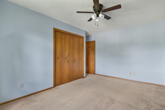 1650 Prairie Vista Drive, Bettendorf, IA 52722