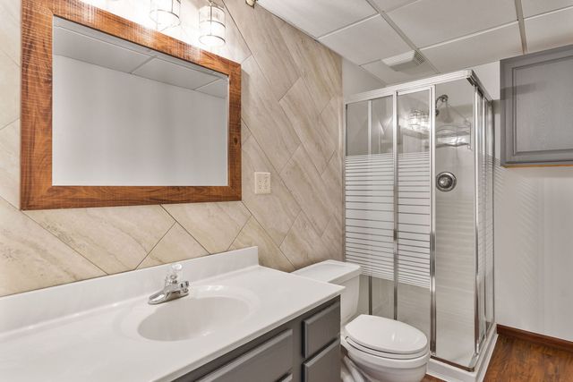1650 Prairie Vista Drive, Bettendorf, IA 52722