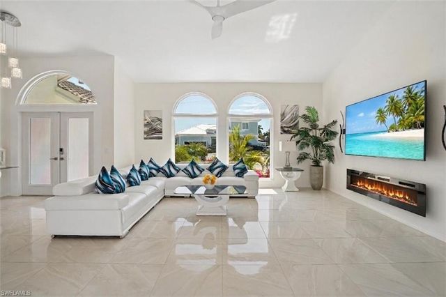 1775 Waterfall CT, Marco Island, FL 34145