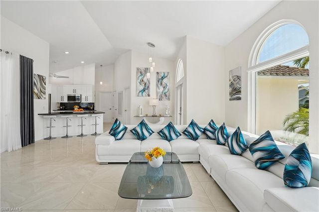 1775 Waterfall CT, Marco Island, FL 34145