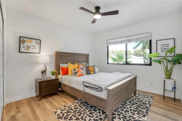 8400 Chimineas Avenue, Northridge, CA 91325