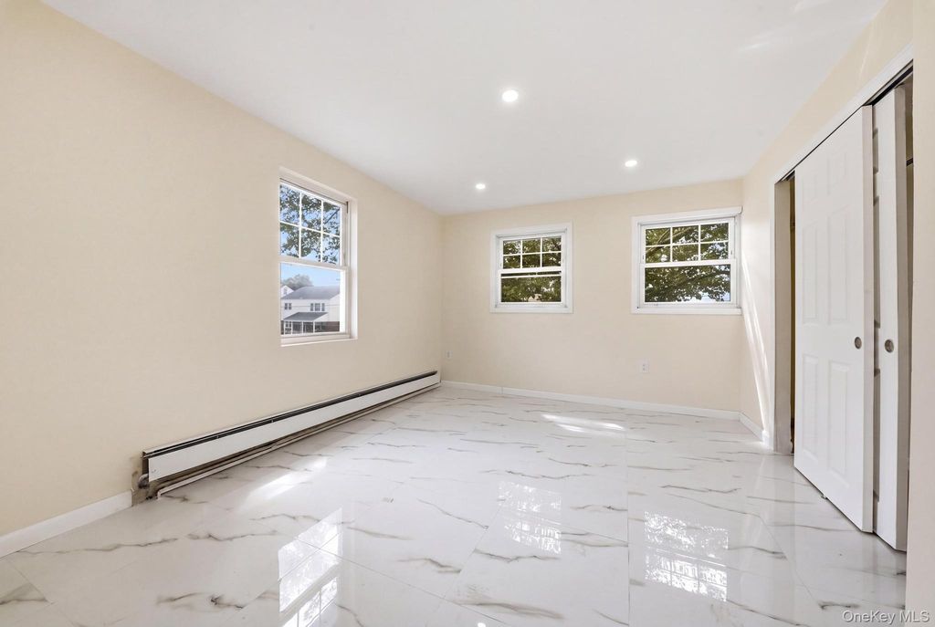 21615 113th Avenue, Queens Village, NY 11429 — photo 4