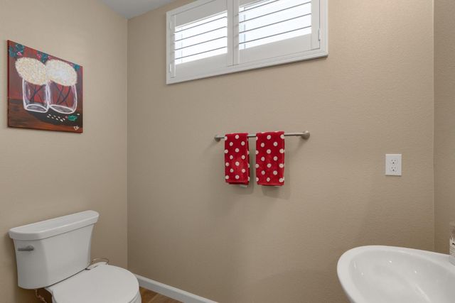 133 Llano De Los Robles Avenue 3, San Jose, CA 95136