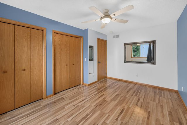 806 Marion Street SE, Isanti, MN 55040