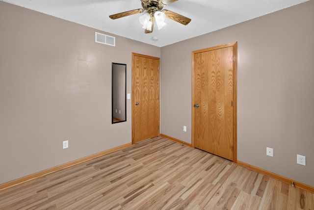 806 Marion Street SE, Isanti, MN 55040