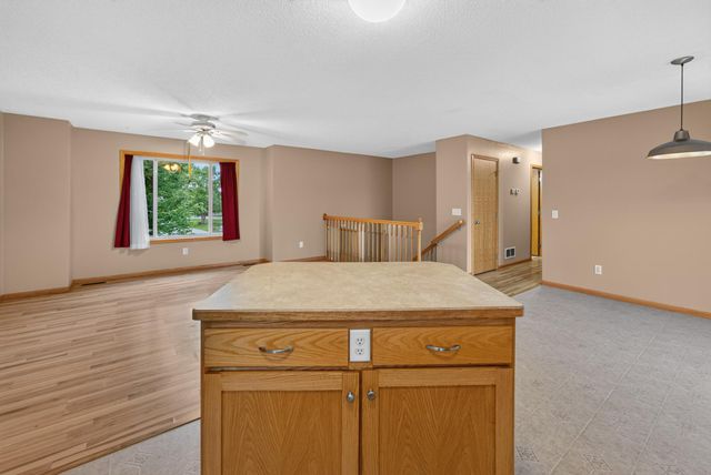 806 Marion Street SE, Isanti, MN 55040