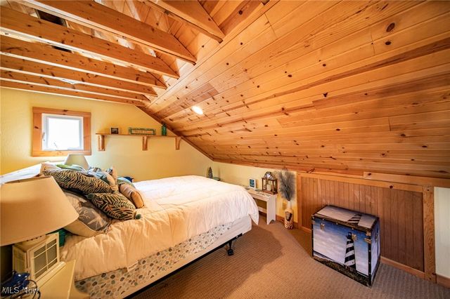 35 Billow Beach, Ashtabula, OH 44004