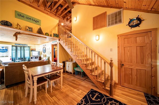 35 Billow Beach, Ashtabula, OH 44004