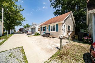 35 Billow Beach, Ashtabula, OH 44004