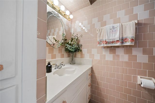 53 Camden Pl, Corpus Christi, TX 78412