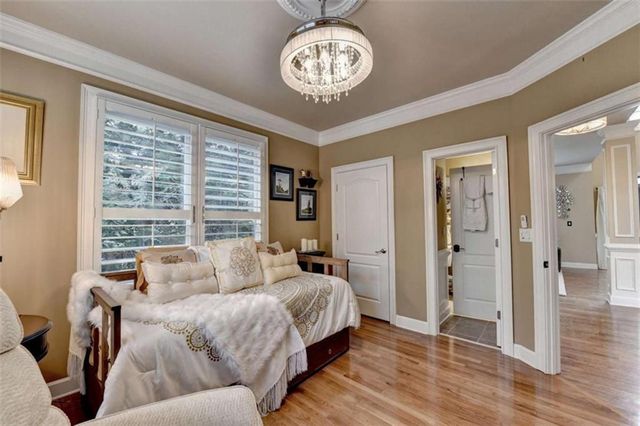 302 Double Gate Way, Sugar Hill, GA 30518