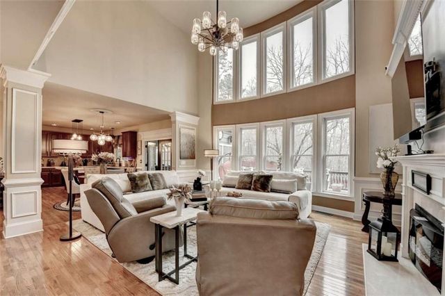 302 Double Gate Way, Sugar Hill, GA 30518