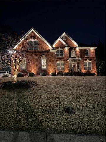 302 Double Gate Way, Sugar Hill, GA 30518