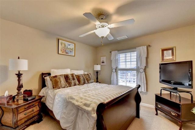 302 Double Gate Way, Sugar Hill, GA 30518