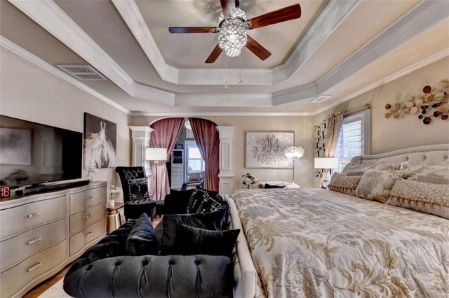 302 Double Gate Way, Sugar Hill, GA 30518