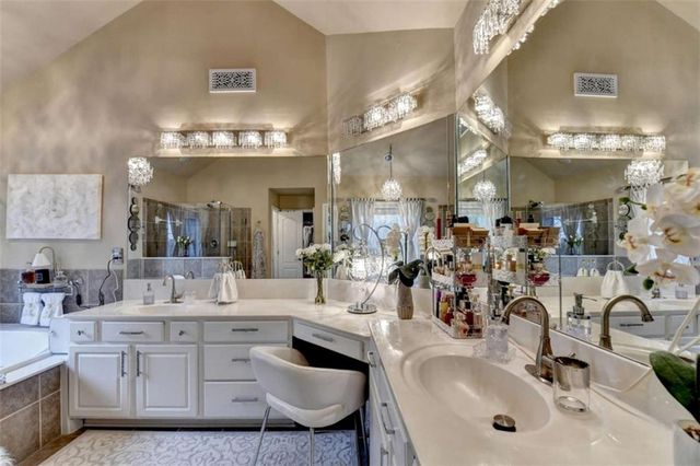 302 Double Gate Way, Sugar Hill, GA 30518