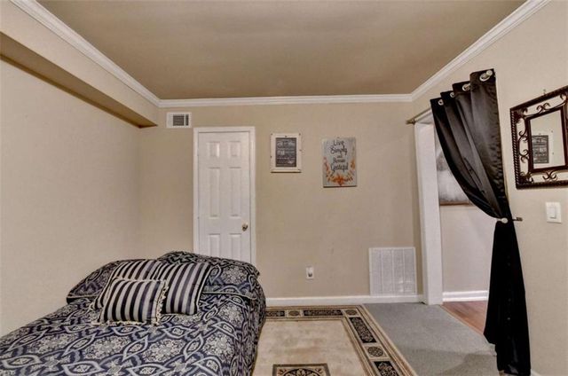 302 Double Gate Way, Sugar Hill, GA 30518