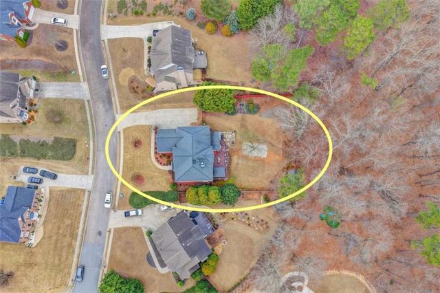 302 Double Gate Way, Sugar Hill, GA 30518