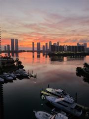 3330 NE 190th St 1010, Aventura, FL 33180