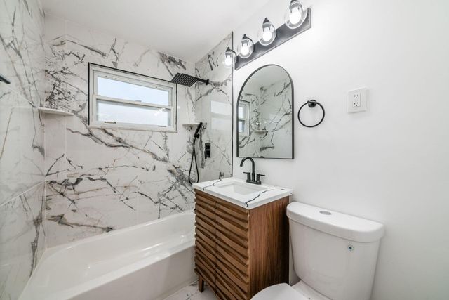 4277 Beechgrove Drive, Grove City, OH 43123