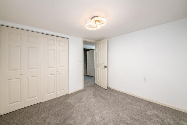 4277 Beechgrove Drive, Grove City, OH 43123