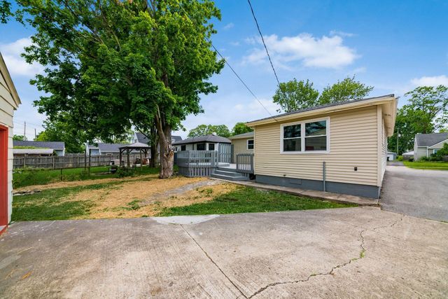 4277 Beechgrove Drive, Grove City, OH 43123