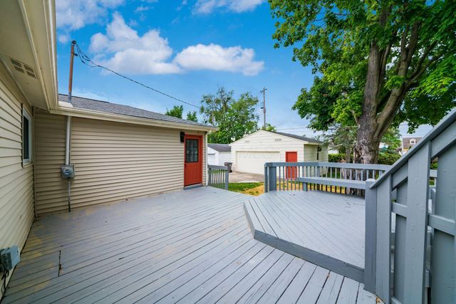 4277 Beechgrove Drive, Grove City, OH 43123