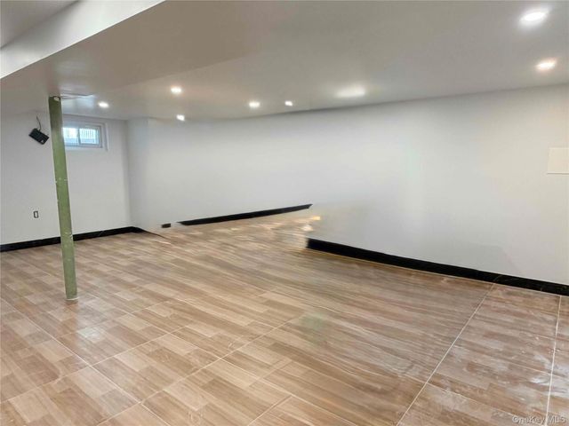 13 Prospect Street, Glen Head, NY 11545