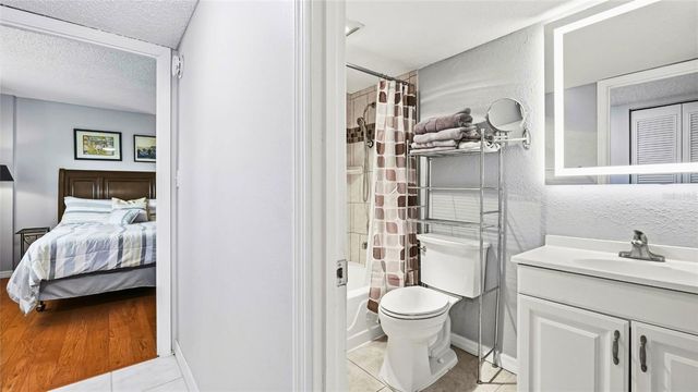 6960 20TH AVE N 109, St Petersburg, FL 33710