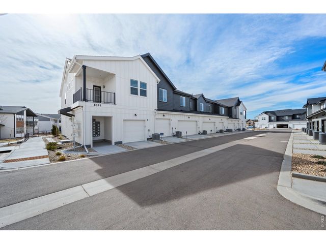 1821 Bounty Dr 5, Windsor, CO 80550