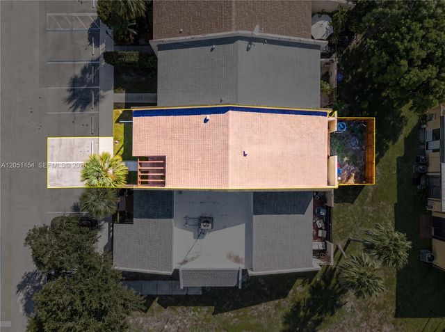 9260 NW 16th Street 9260, Pembroke Pines, FL 33024