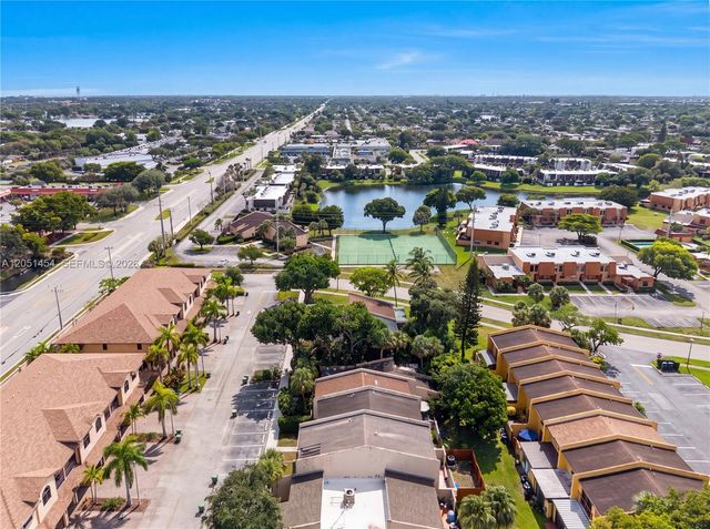9260 NW 16th Street 9260, Pembroke Pines, FL 33024
