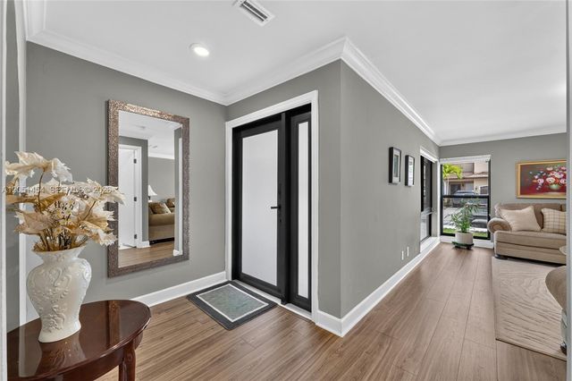 9260 NW 16th Street 9260, Pembroke Pines, FL 33024